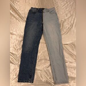 Revive high waisted zippered two tone straight leg jeans. Size 25